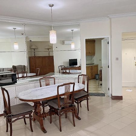 Batavia Hotel & Serviced Apartments Jakarta Eksteriør billede