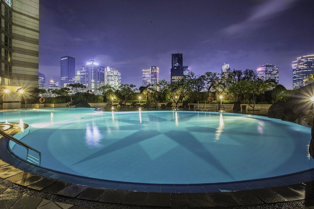 Batavia Hotel & Serviced Apartments Jakarta Eksteriør billede