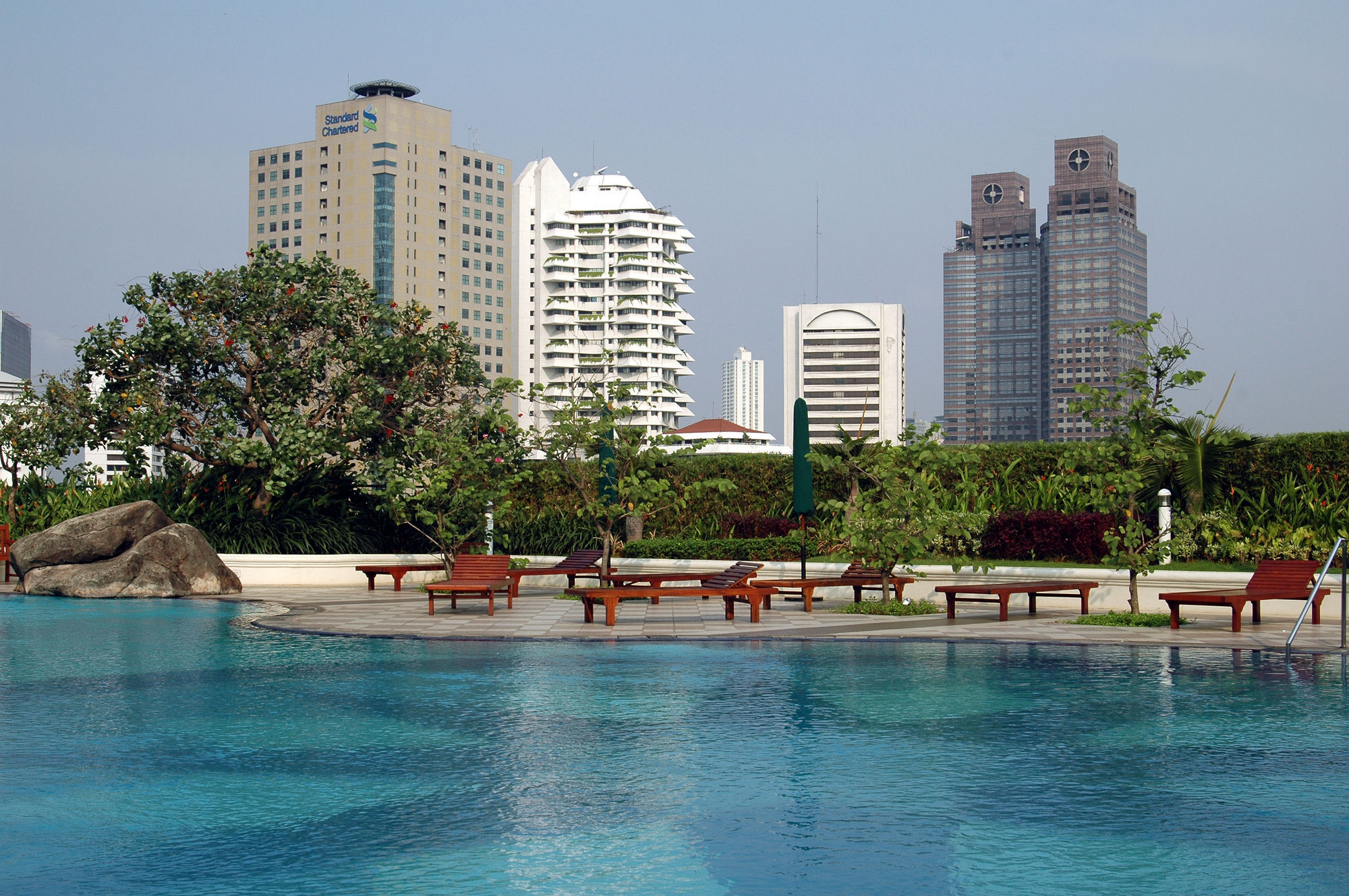 Batavia Hotel & Serviced Apartments Jakarta Eksteriør billede